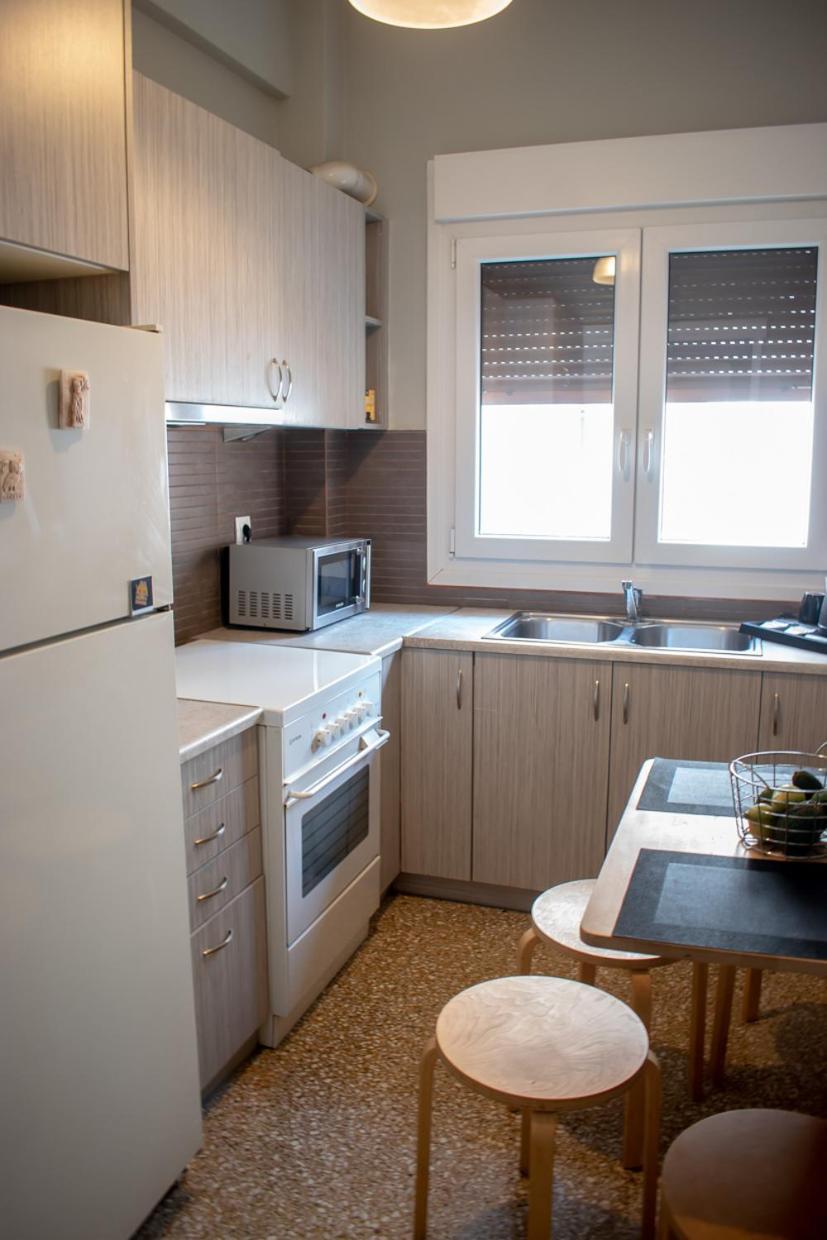 Apartment Vresthenis アテネ エクステリア 写真