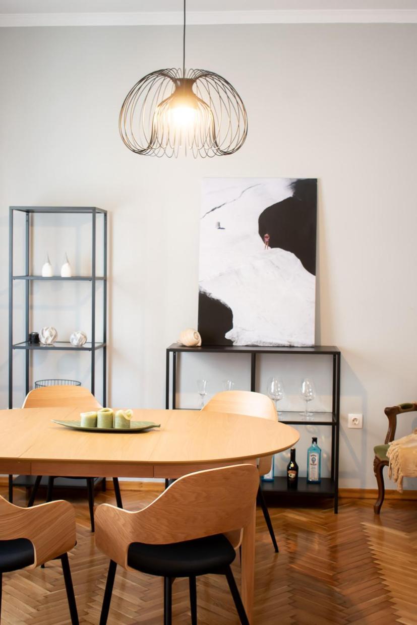 Apartment Vresthenis アテネ エクステリア 写真