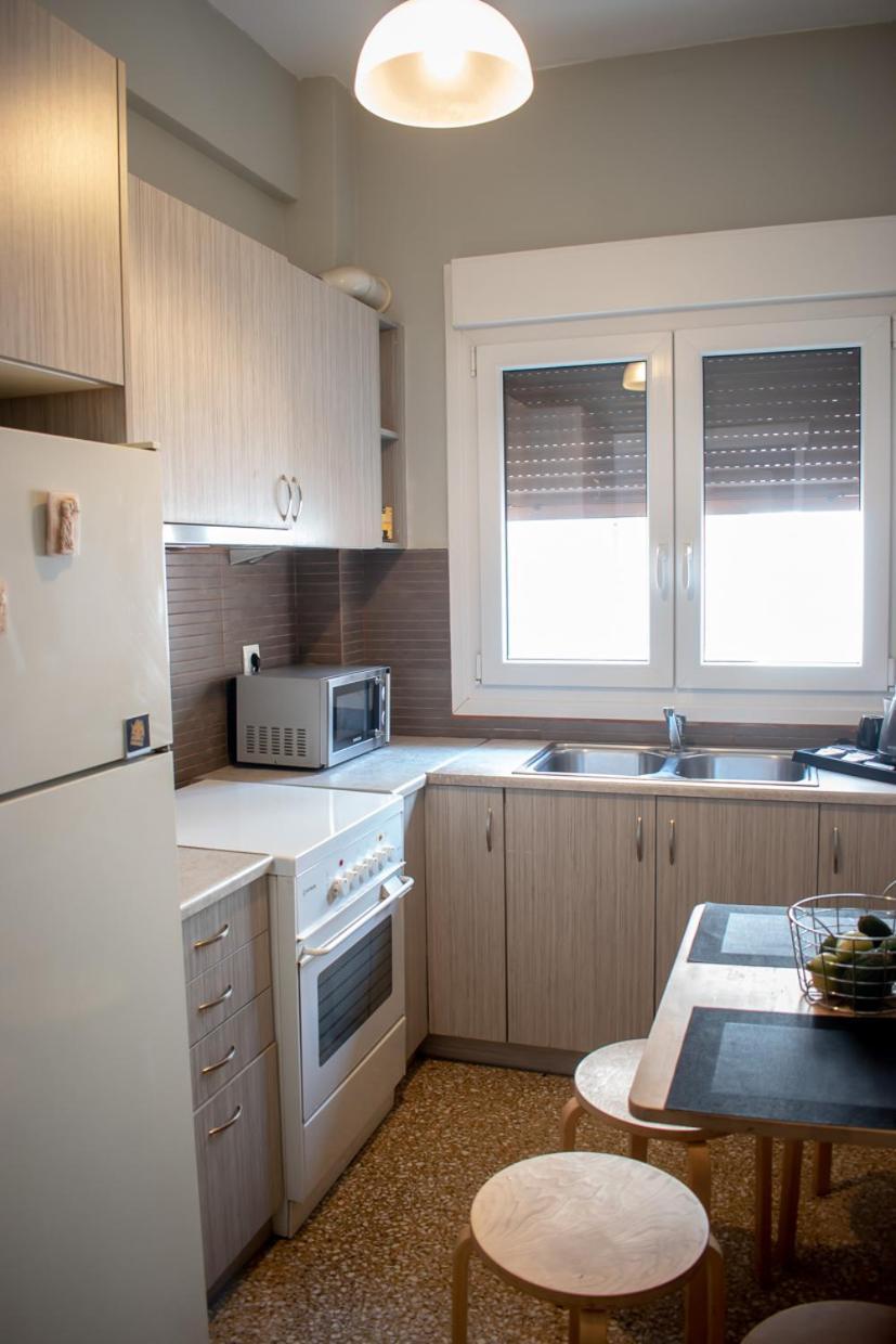 Apartment Vresthenis アテネ エクステリア 写真