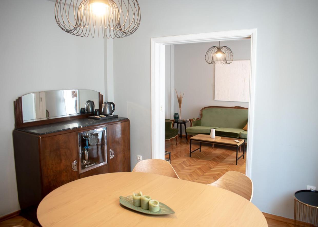 Apartment Vresthenis アテネ エクステリア 写真