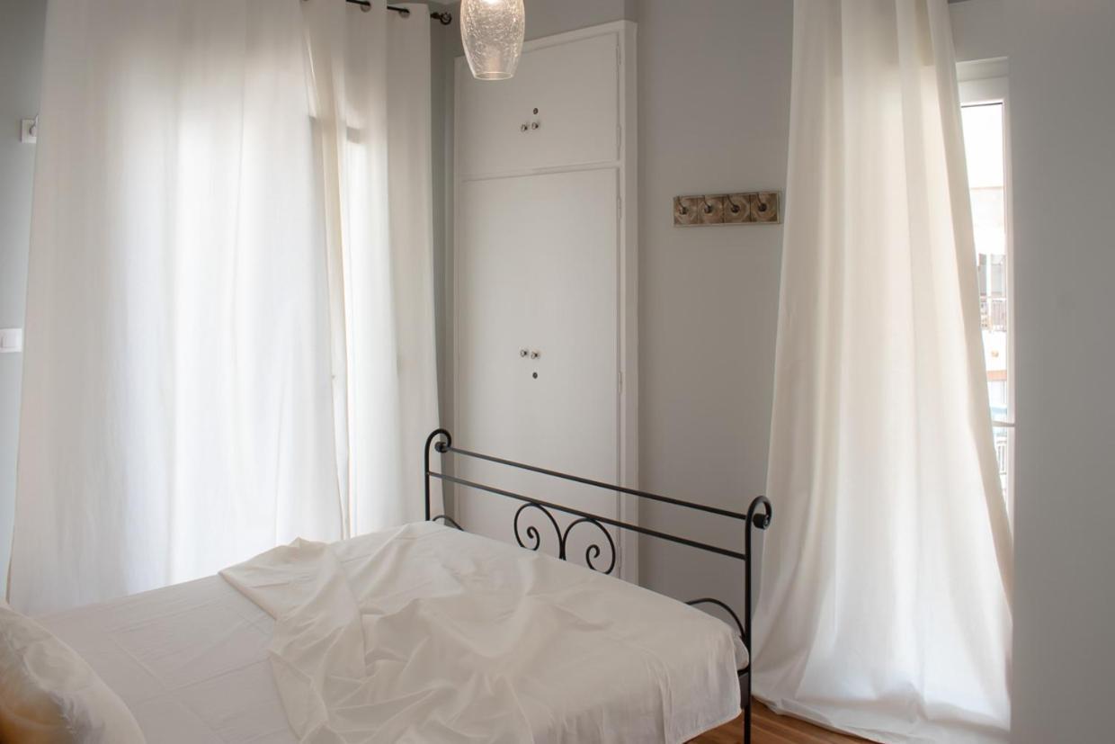 Apartment Vresthenis アテネ エクステリア 写真