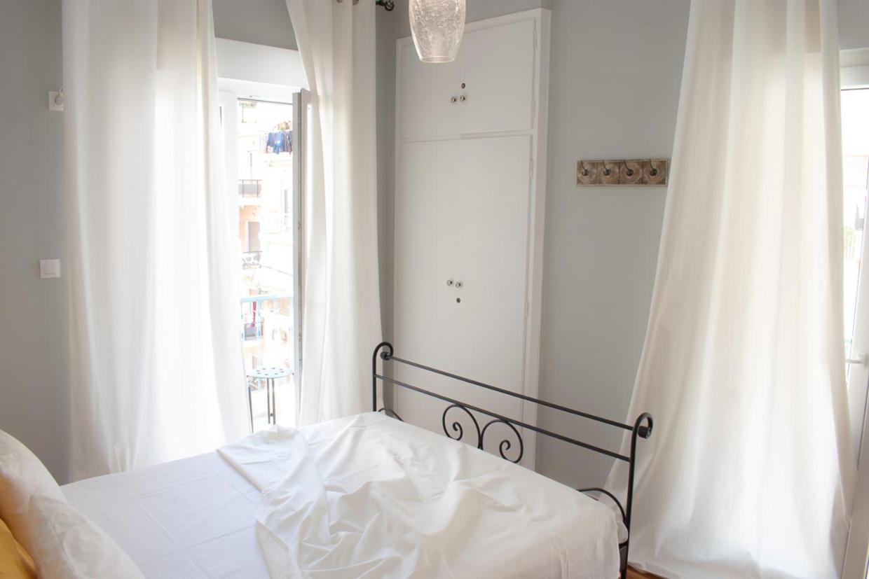 Apartment Vresthenis アテネ エクステリア 写真