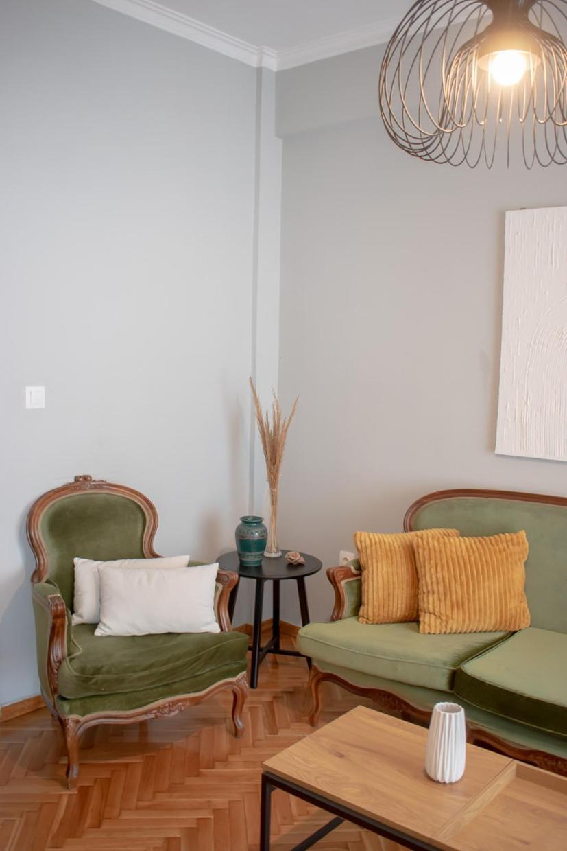 Apartment Vresthenis アテネ エクステリア 写真